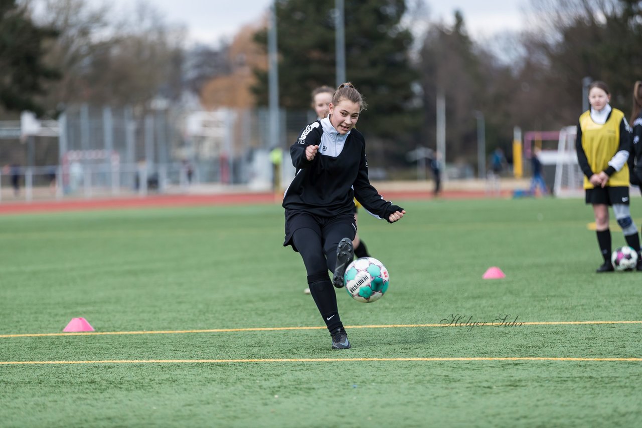 Bild 141 - wBJ JFV Luebeck - Kieler MTV : Ergebnis: 5:2